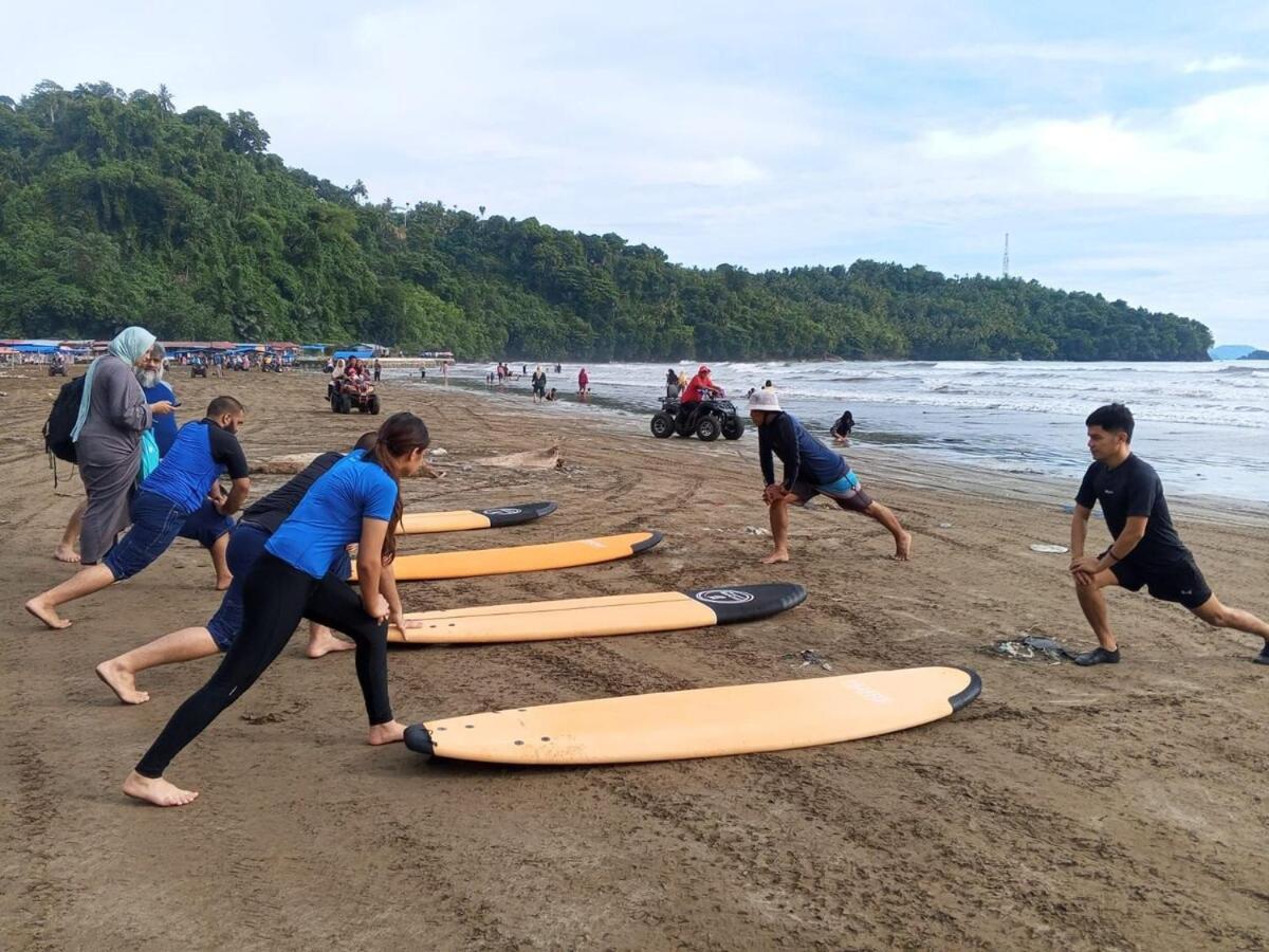 Апартаменты Air Manis Secret Surfcamp Taluk Batung Экстерьер фото