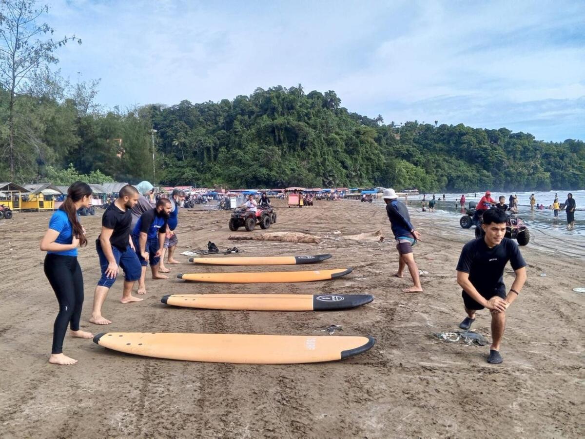 Апартаменты Air Manis Secret Surfcamp Taluk Batung Экстерьер фото